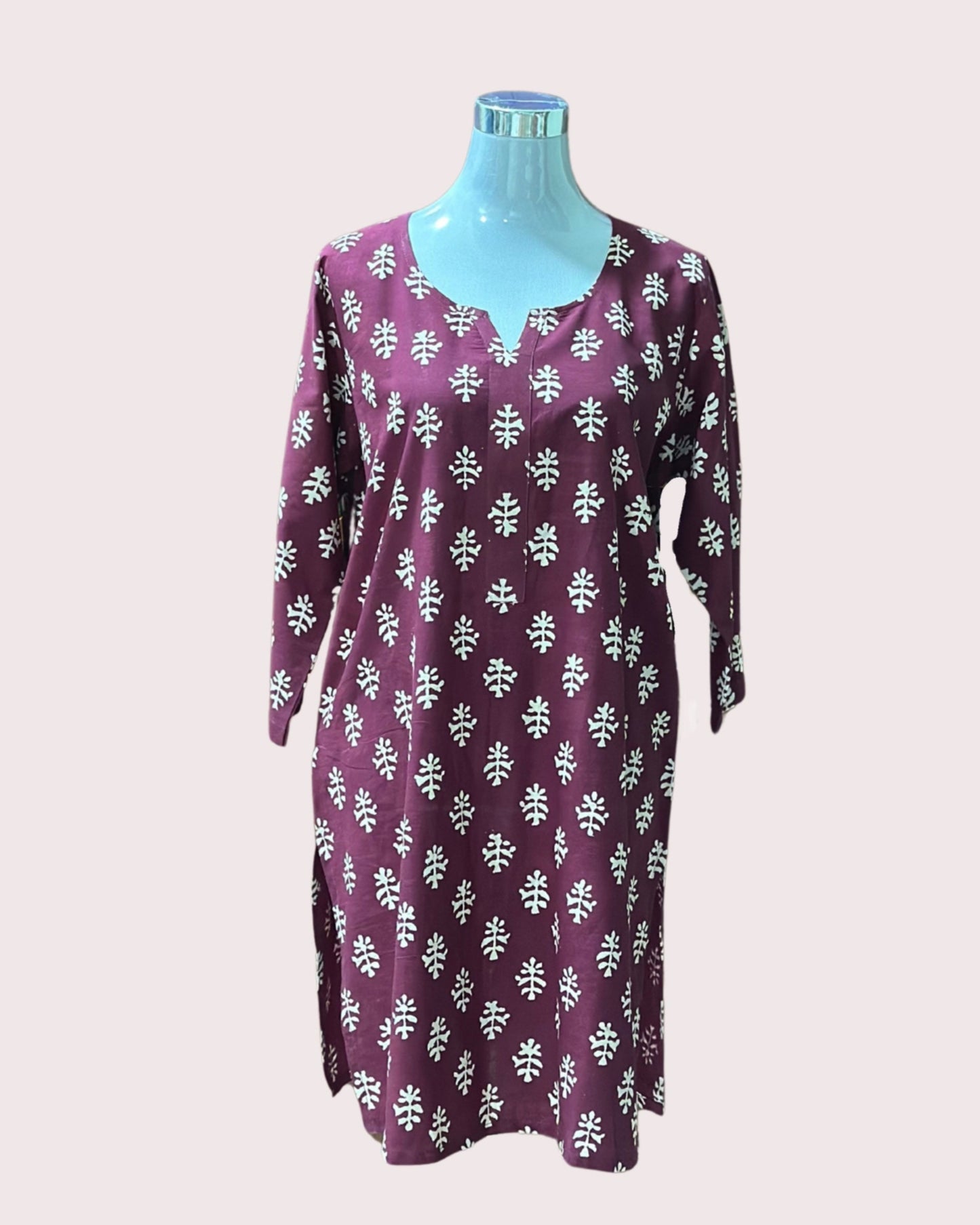 Women's Pure Cotton Knee Length Kurta (2XL) - Maroon Ferns